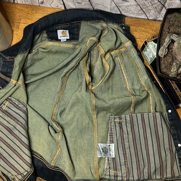 Carhartt Jean jacket size large - Picture 7 of 8